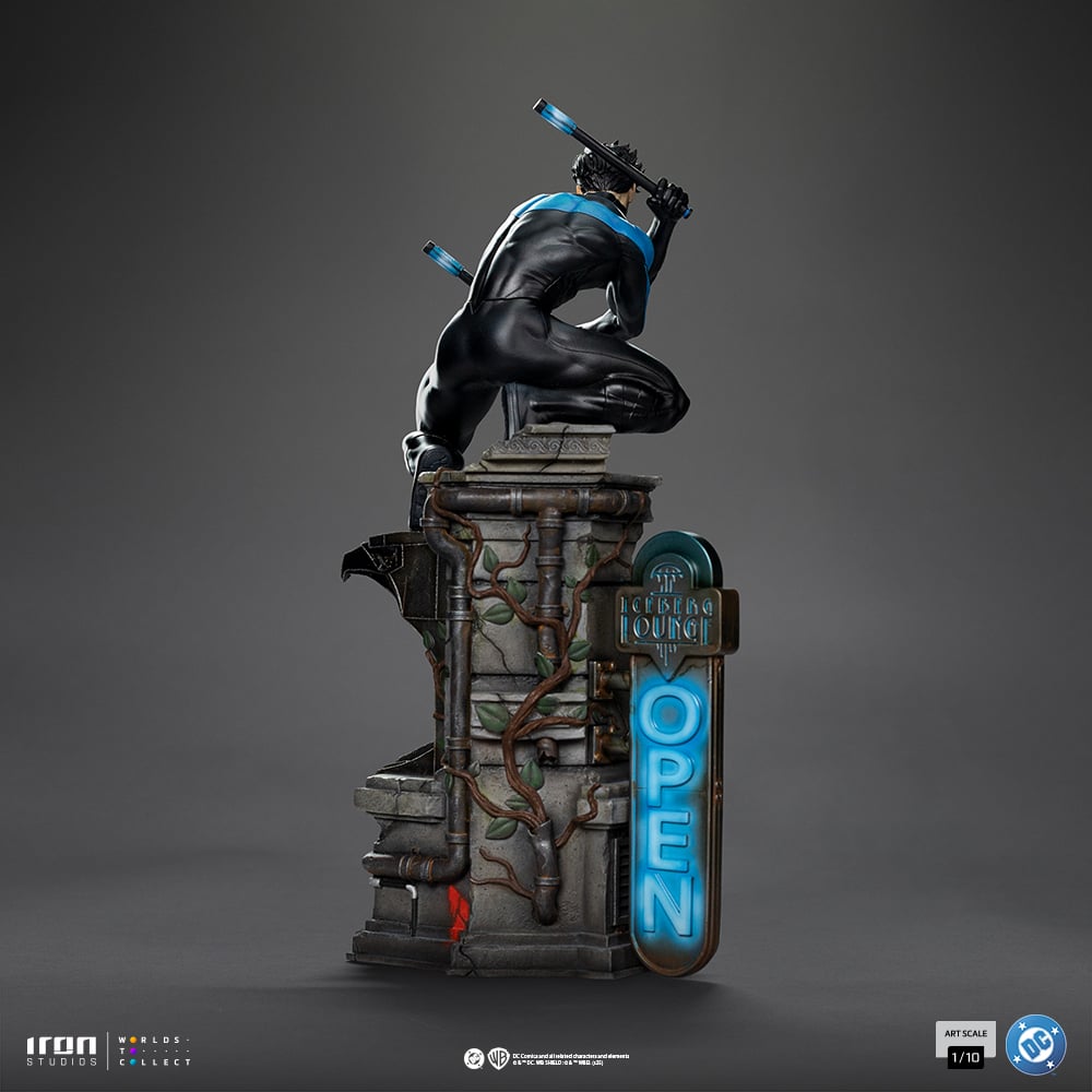 DC COMICS - Nightwing - Statuette Art Scale 1/10 27cm