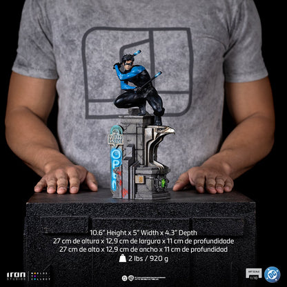 DC COMICS - Nightwing - Statuette Art Scale 1/10 27cm