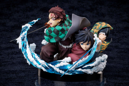 DEMON SLAYER - Tanjiro & Giyuu - Statuette 13cm