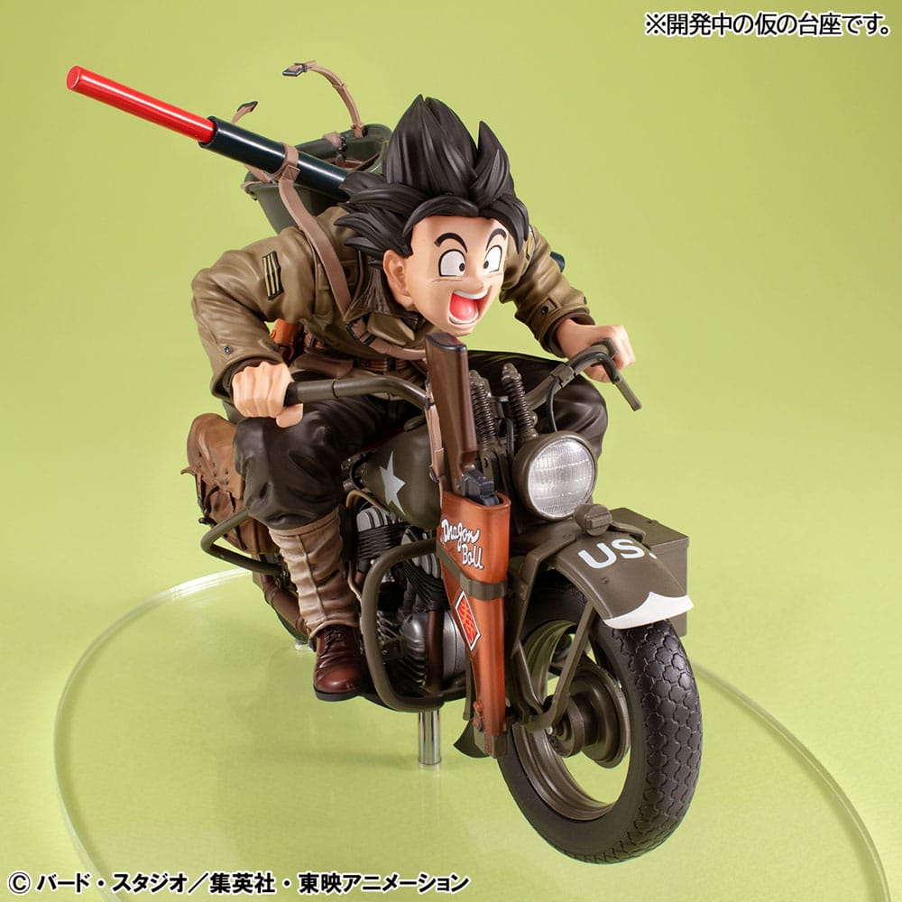 DRAGON BALL Z - Son Goku & Moto - Statuette Desktop Real McCoy 18cm