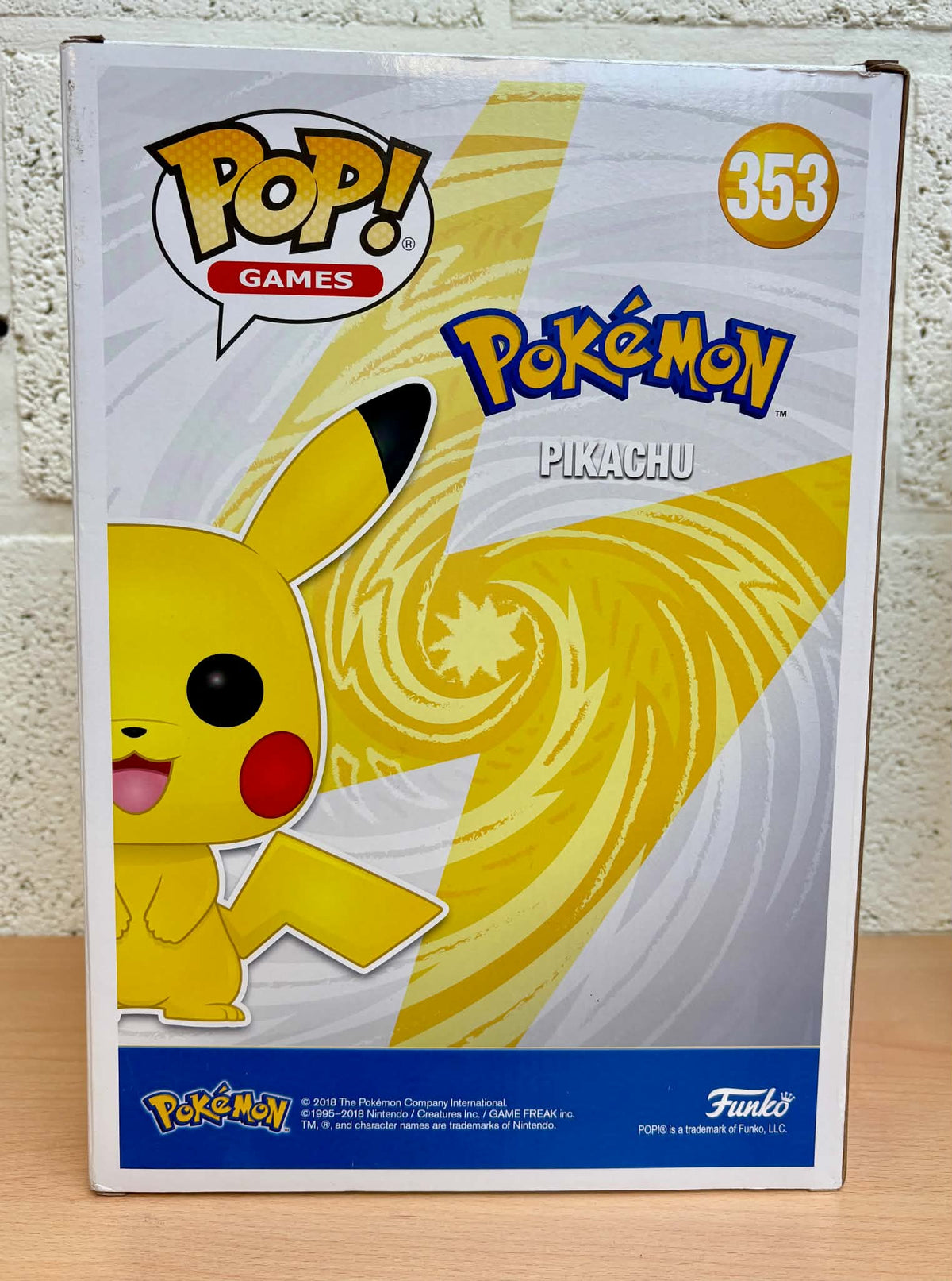 Figurine Pop Pokémon #353 Pikachu - 25 cm