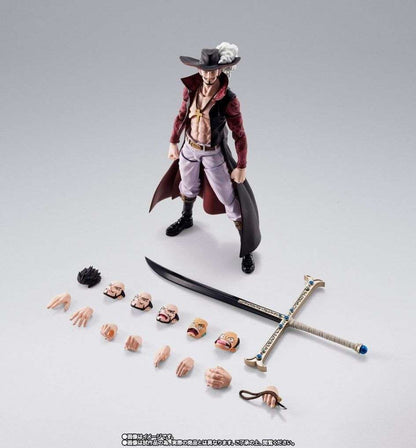 ONE PIECE - Dracule Mihawk - Figurine S.H. Figuarts 16cm
