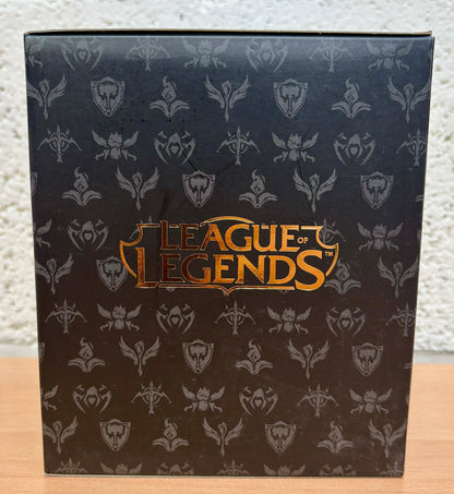 Riot Games League of Legends Figurine Yasuo